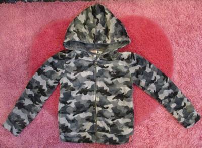 【冬】FUNNY STORY キッズ 子供服 子供 フリースパーカー 迷彩 150cm (04-7888)拍卖