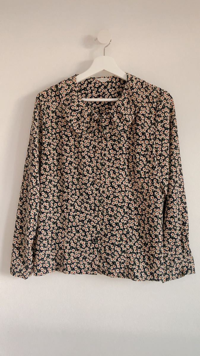森ガール風ガーリーな可愛らしいビンテージ花柄ブラウス拍卖