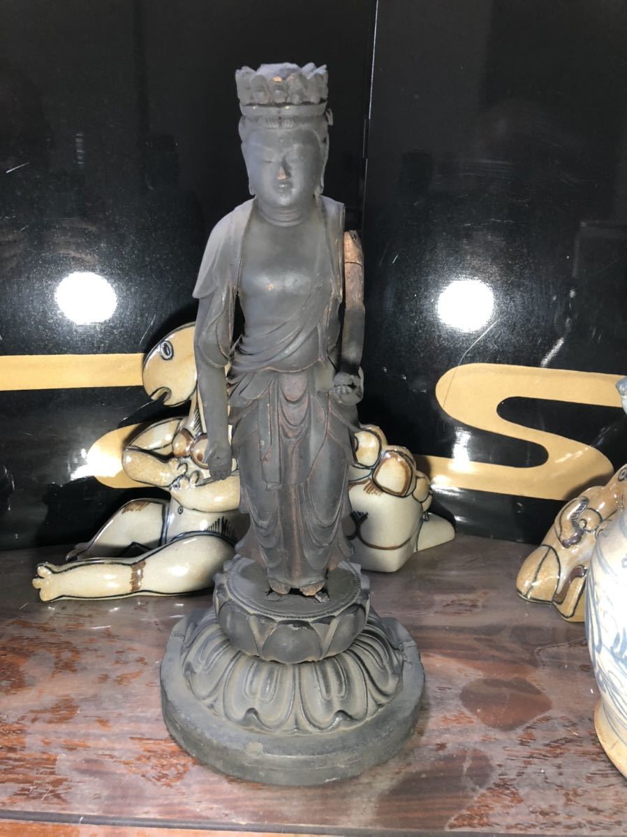 室町時代から続く材木問屋より 古作 桃山~江戸 観音 木像 仏像 高 38cm 木彫 仏教美術拍卖