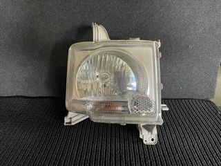 ダイハツ ムーヴコンテ L585S 純正 右ヘッドライト 運転席側拍卖