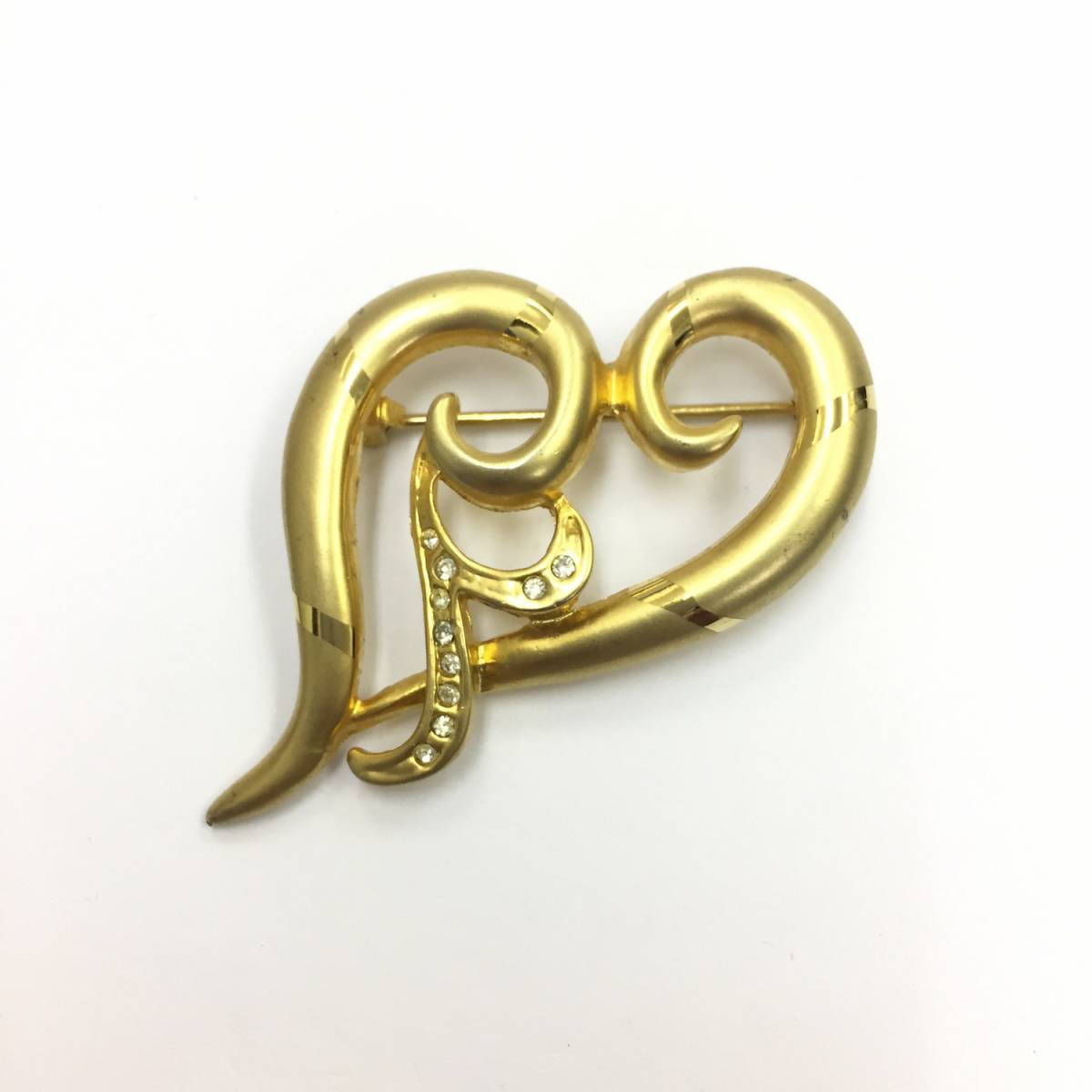 【ブローチ】約3.5×4cm ハート型 可愛い スタイリッシュ アクセサリー 金色拍卖
