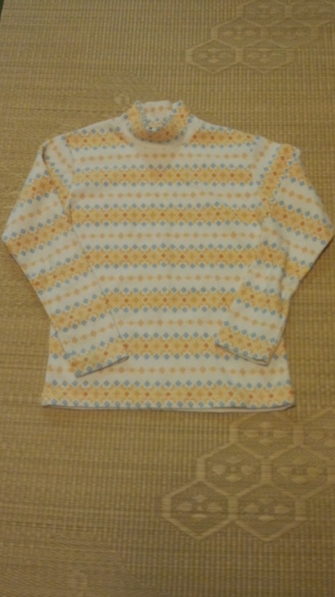 ユニクロ フリース ハイネック 長袖 150 拍卖