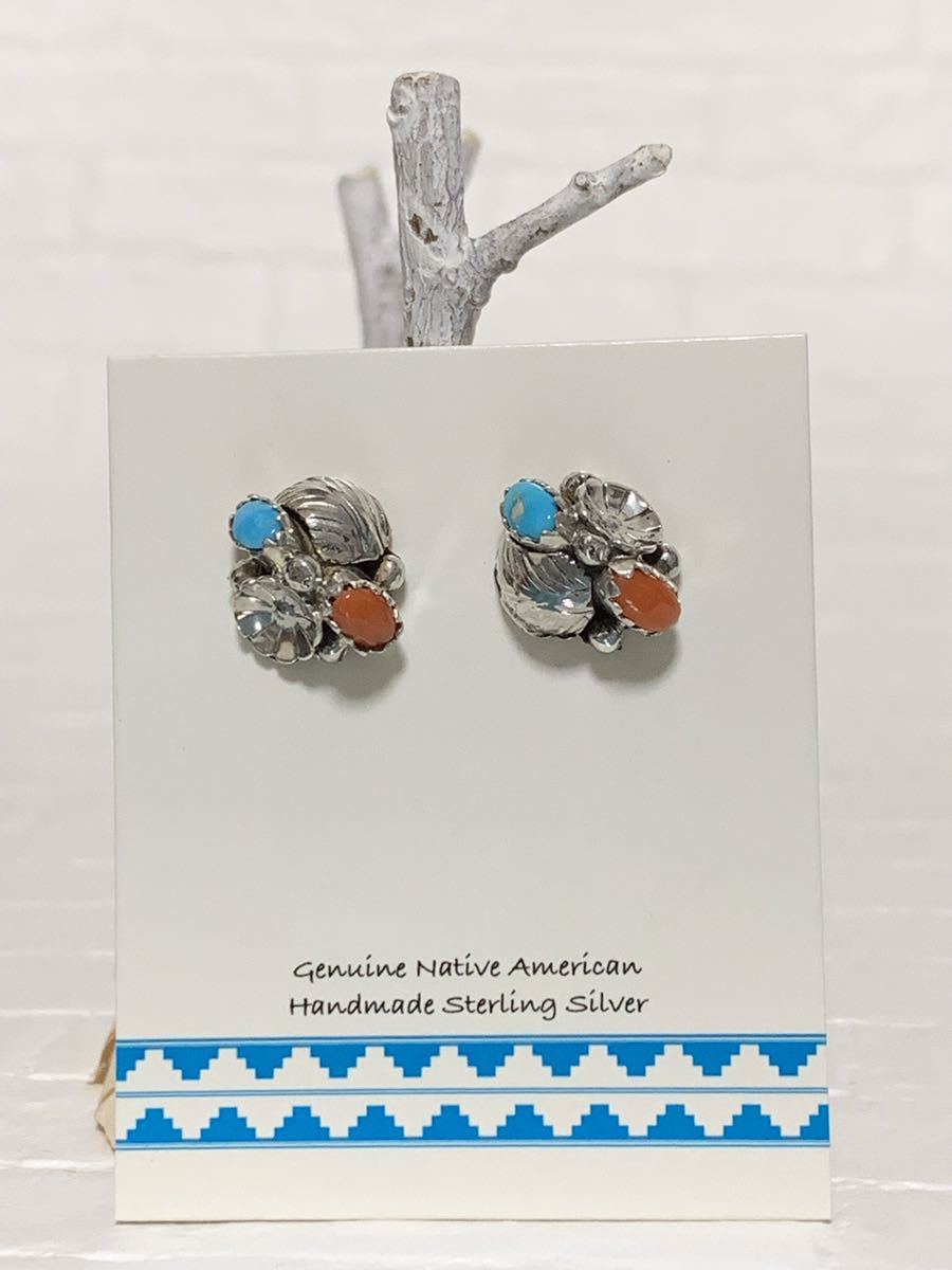 インディアンジュエリー ピアス キャッチピアス スタッドピアス ナバホ ターコイズ サンゴ リーフ アーティスト シルバーピアス拍卖