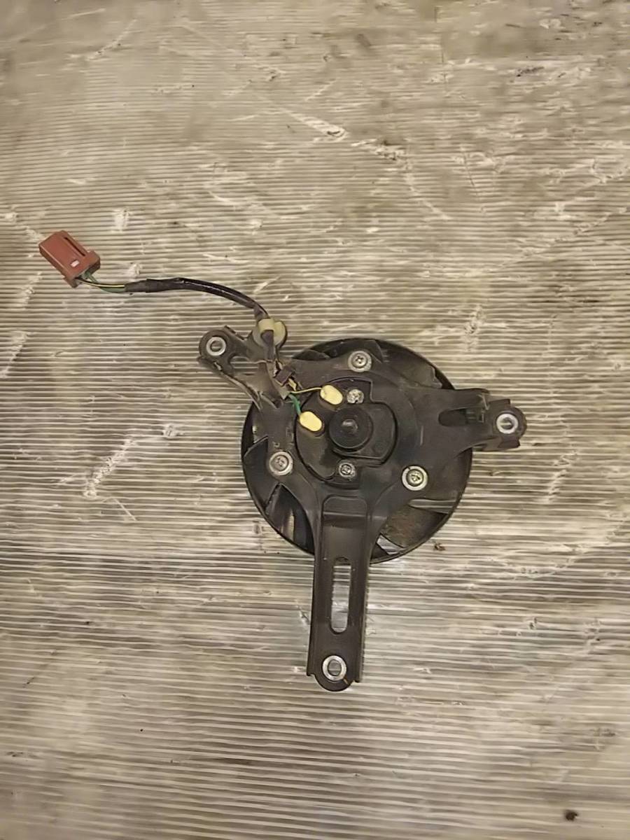 ホンダ・フォルツァZ・MF10・純正ラジエーターファン拍卖