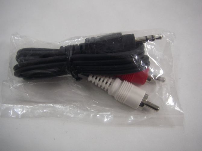 1695 オーディオ変換ケーブル 3.5mmステレオミニプラグ→2RCAプラグケーブル 0.5m 未使用拍卖