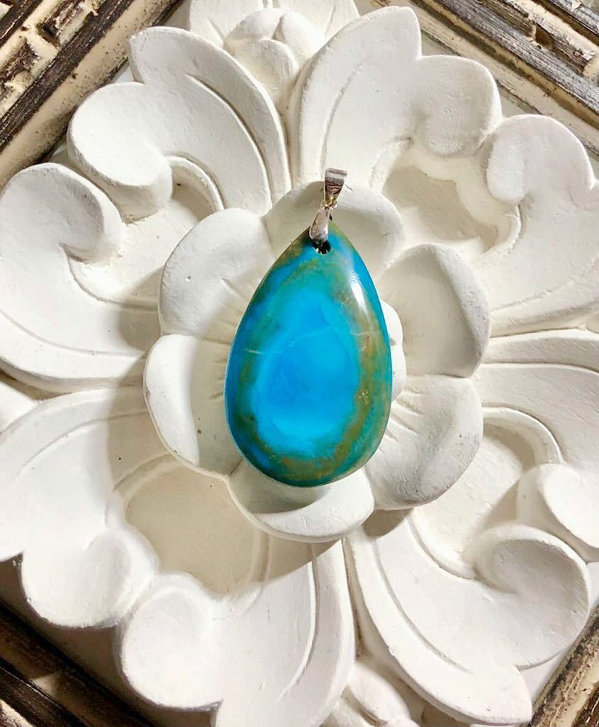 ■高品質 ブルーオパール 天然物 ☆ペンダントトップ 一点物! 地球 カリビアンブルー 天然色 天然石拍卖