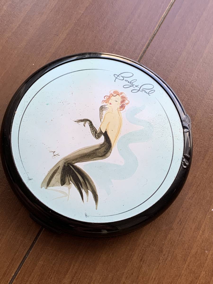 ★ コンパクト★ パウダー★クリームソーダ★ロックンロール★ ミッドセンチュリー★ハリウッド★ロカビリー★ビンテージ★50s★原宿拍卖