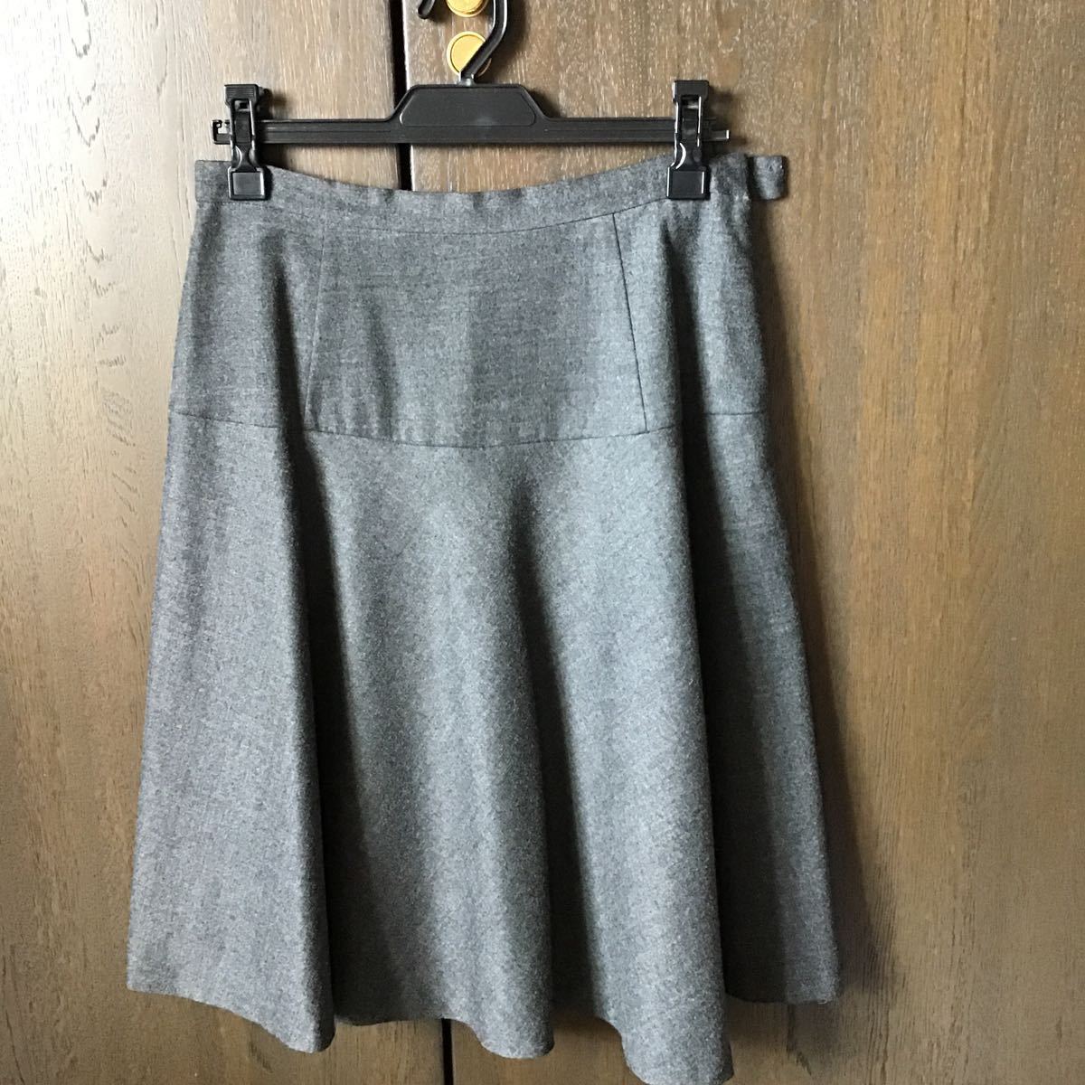 マクレガー♪2回着用♪パッと目は新品の高級品♪素敵♪11号だがふっくら9号の方もクリーニング済拍卖