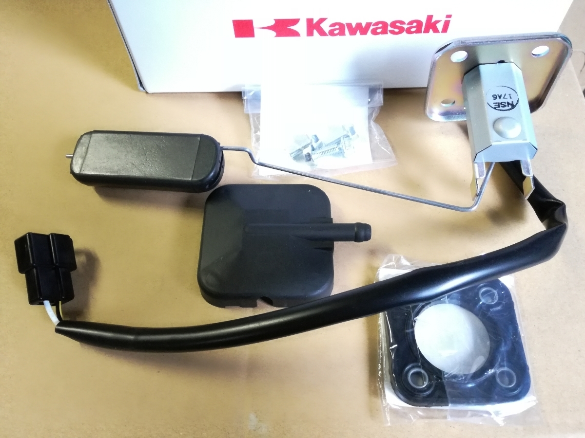 ペイペイKAWASAKI 純正 ZRX400 新品 フューエル センサー 燃料 センサー ガソリンタンクセンサー拍卖