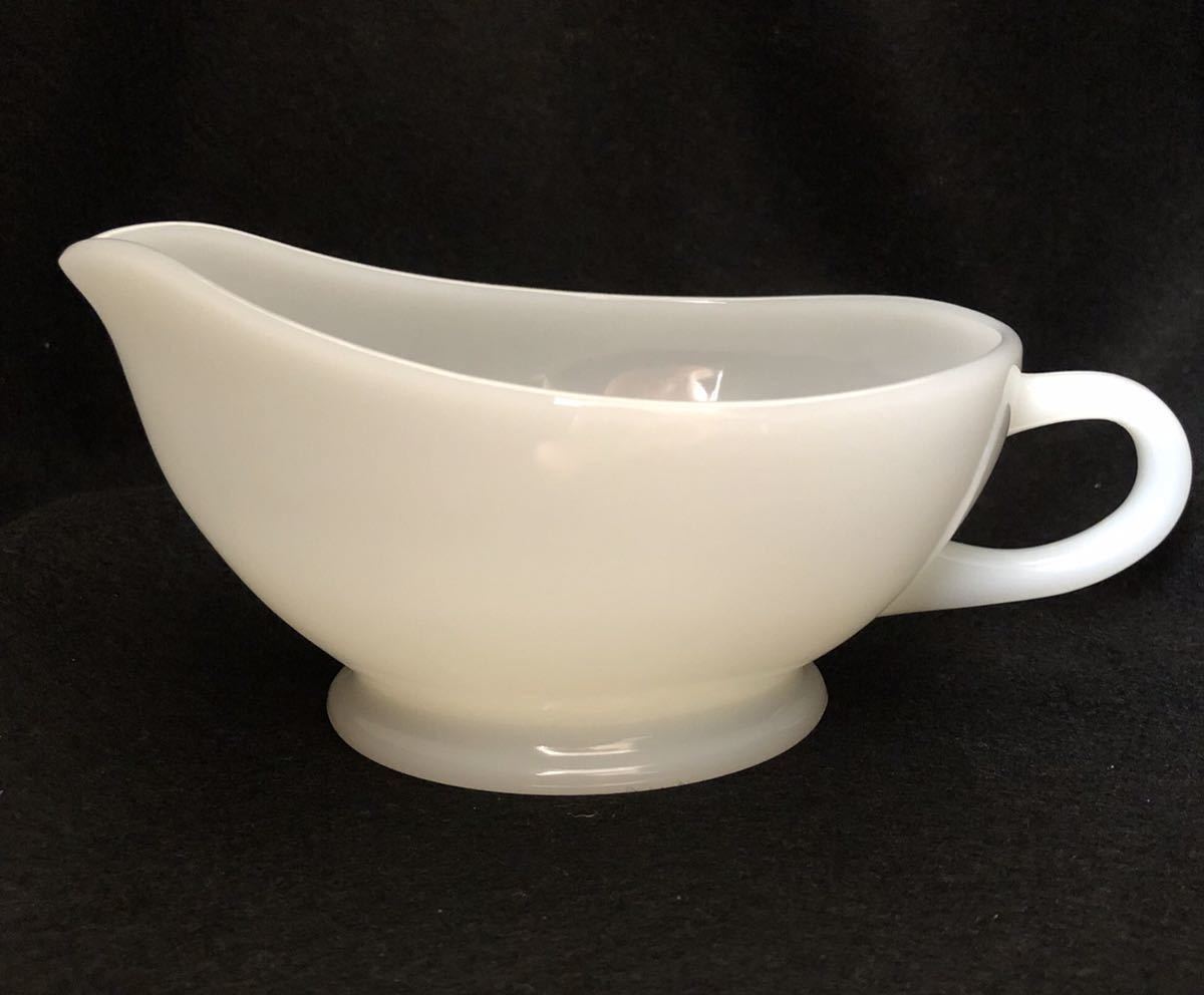 ファイヤーキング・Fire-King ” ホワイトソースグレービーボート・Sauc Gravy Boat “ グレービーソースカップ ①拍卖