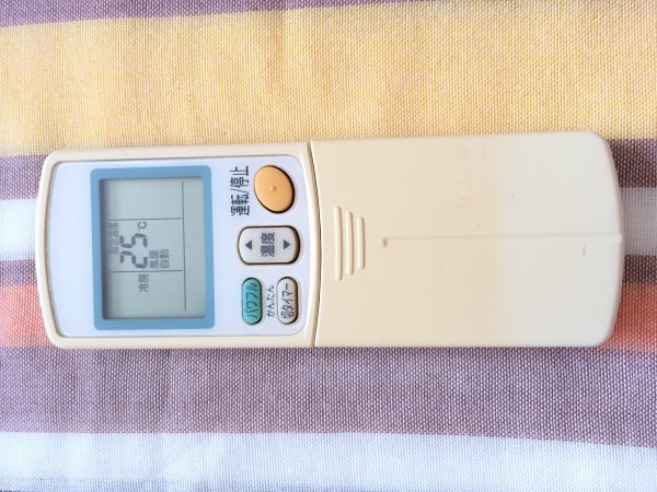 ダイキン★DAIKIN★送料無料★純正★エアコン用リモコン★YARC432A4★中古★動作品★返金保証あり拍卖