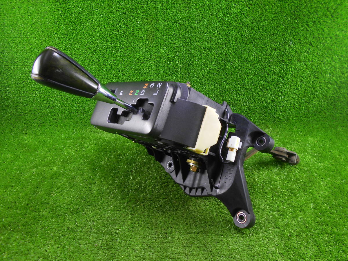 トヨタ アリスト JZS160 S300 ベルテックスエディション 後期 オート シフトレバー AT 5速 【中古】 拍卖