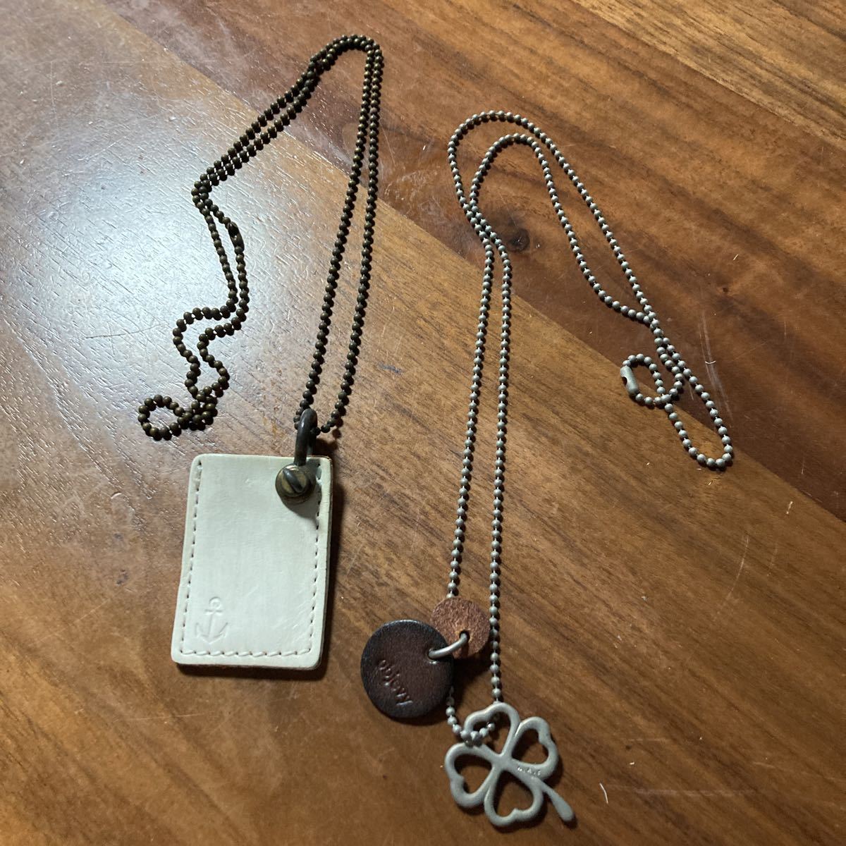 アーバンリサーチ URBANRESEARCH UR アクセサリー ネックレス 白 チェーン 四つ葉のクローバー シルバーネックレス 2個セット拍卖