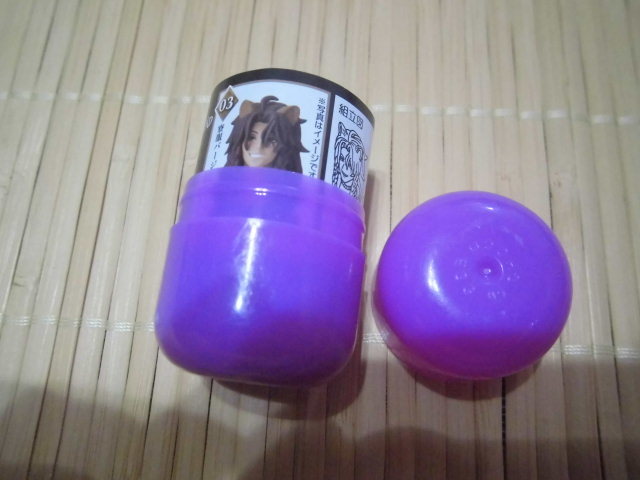 ☆チョコエッグ ツイステッドワンダーランドレオナ・キングスカラー 寮服☆拍卖