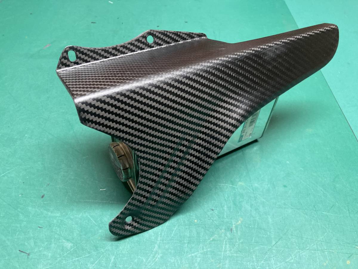 ダックス ドライカーボン製ワイドチェーンカバー ST50 40ミリワイド拍卖