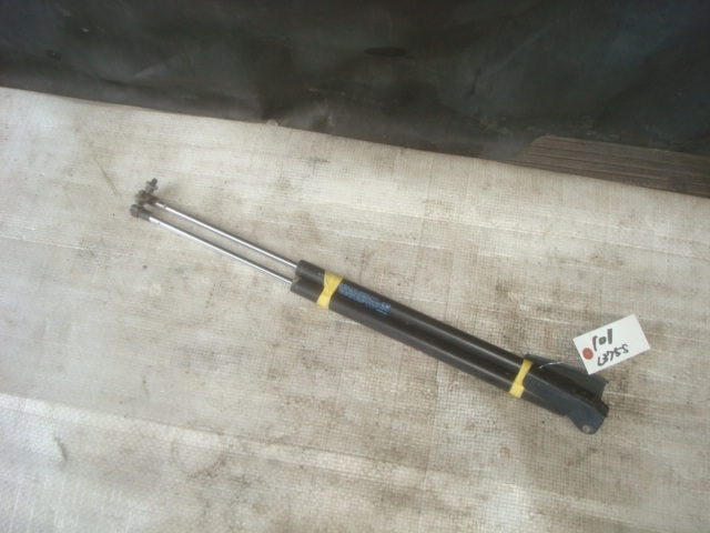 101 タント L375S リアゲートダンパー 左右 アブソーバー インボイス対応拍卖