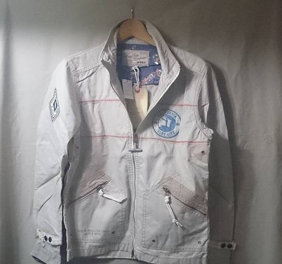 新品 AVIREX(アヴィレックス)クラシック ビーチジャケット- #6142153 (M)ベージュ拍卖