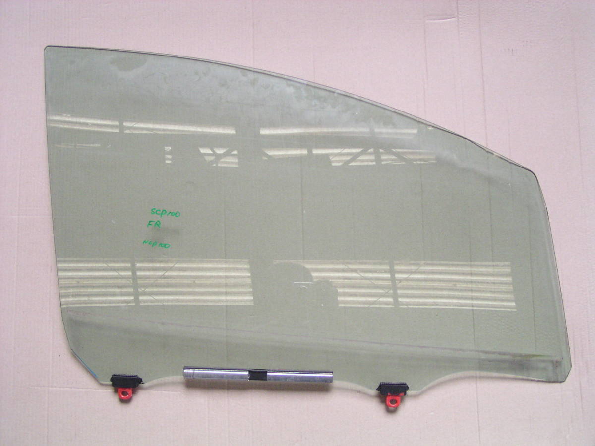 □ ラクティス SCP100 NCP100  右 フロント ガラス拍卖