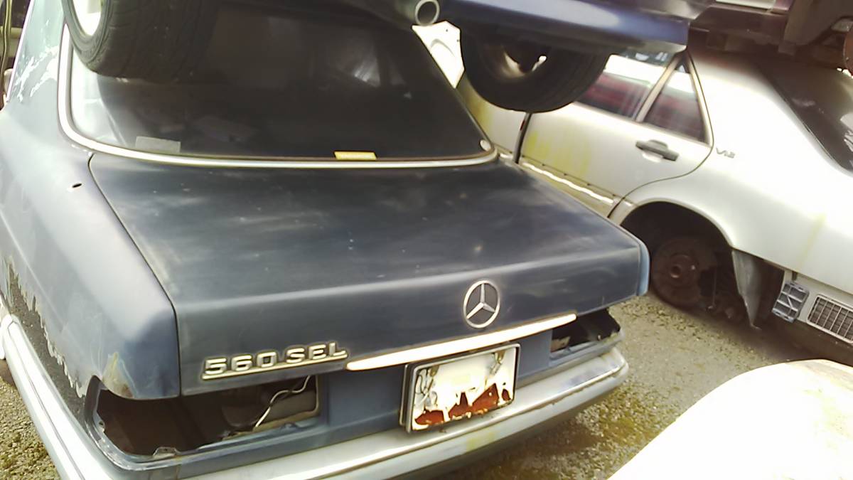 ■ベンツ W126 560SEL トランク 中古 A1267501975 部品取りあり エンブレム メッキモール リアバンパー 420SEL 300SE REAR LID ■拍卖