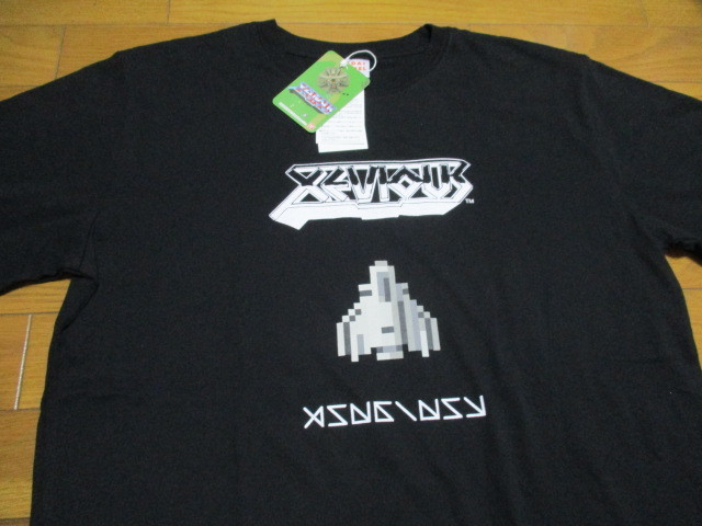 激レア 新品 即決価格 ファミコン ゼビウス 黒 Tシャツ Lサイズ タイトル デカロゴ 半袖 シャツ ソルバルウ拍卖