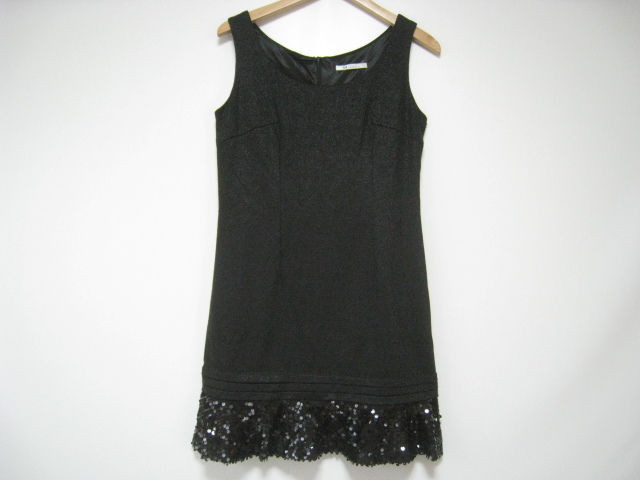 M.deux エムドゥ ワンピース ミニ丈 袖なし ノースリーブ 丸首 背面ファスナー スパンコール 黒 ブラック ラメ サイズ9拍卖