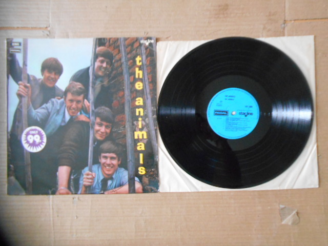 LP The Animals「S.T.」輸入盤 再発 SRS5006 英国製 汚れはあるが盤に傷は見当たらず UKの1枚目 ジャケットにシミと左下のラミネートに解離拍卖