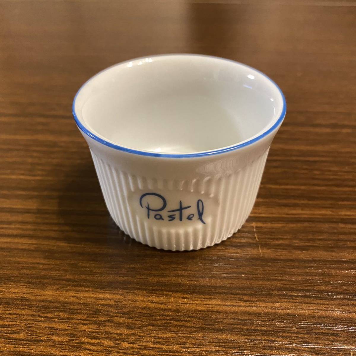 Pastel パステル ミニココット 白い食器拍卖