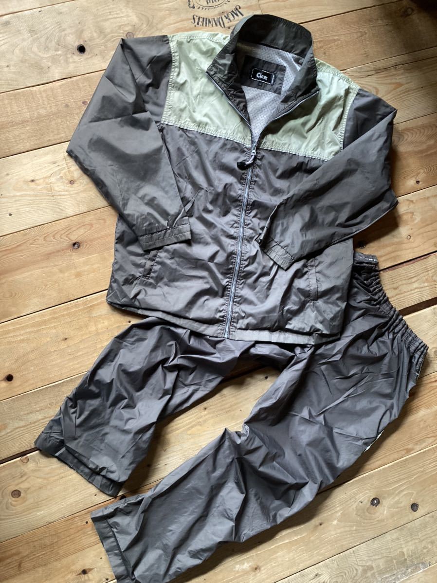 楽ちんリラックス 休日 ウインド 部屋着 まとめて 洗車 ルームウェア正月休み作業服ウォーキング散歩ライン反射 大き目M(165~175)オリーブ拍卖