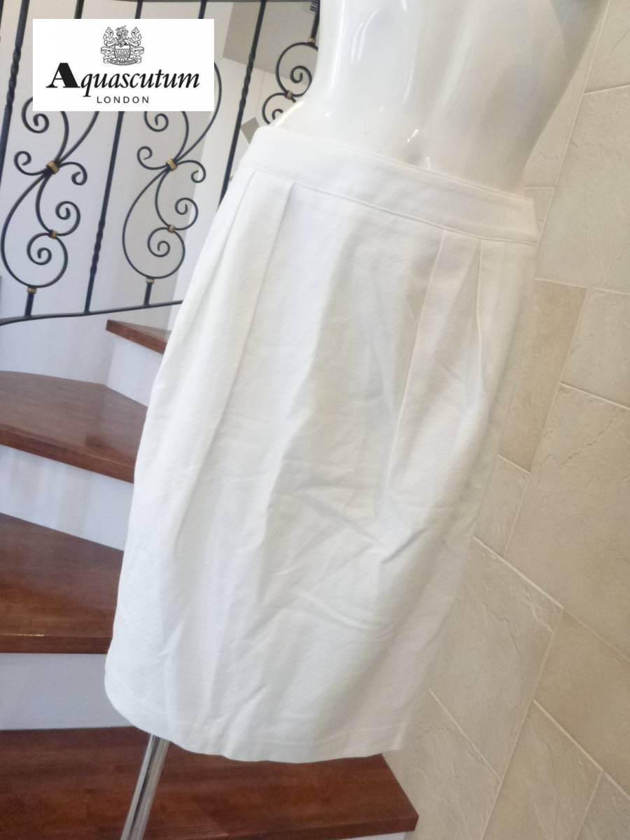 3.5万 美品 Aquascutum アクアスキュータム 白 ホワイト タイトスカート M相当拍卖
