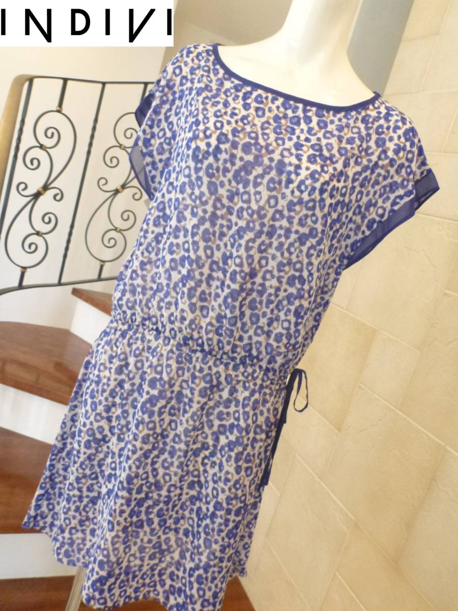 超美品 INDIVI インディヴィ インディビ ★日本製 青×グレー×白 アニマル柄 フレンチ袖 ワンピース 38 M相当拍卖