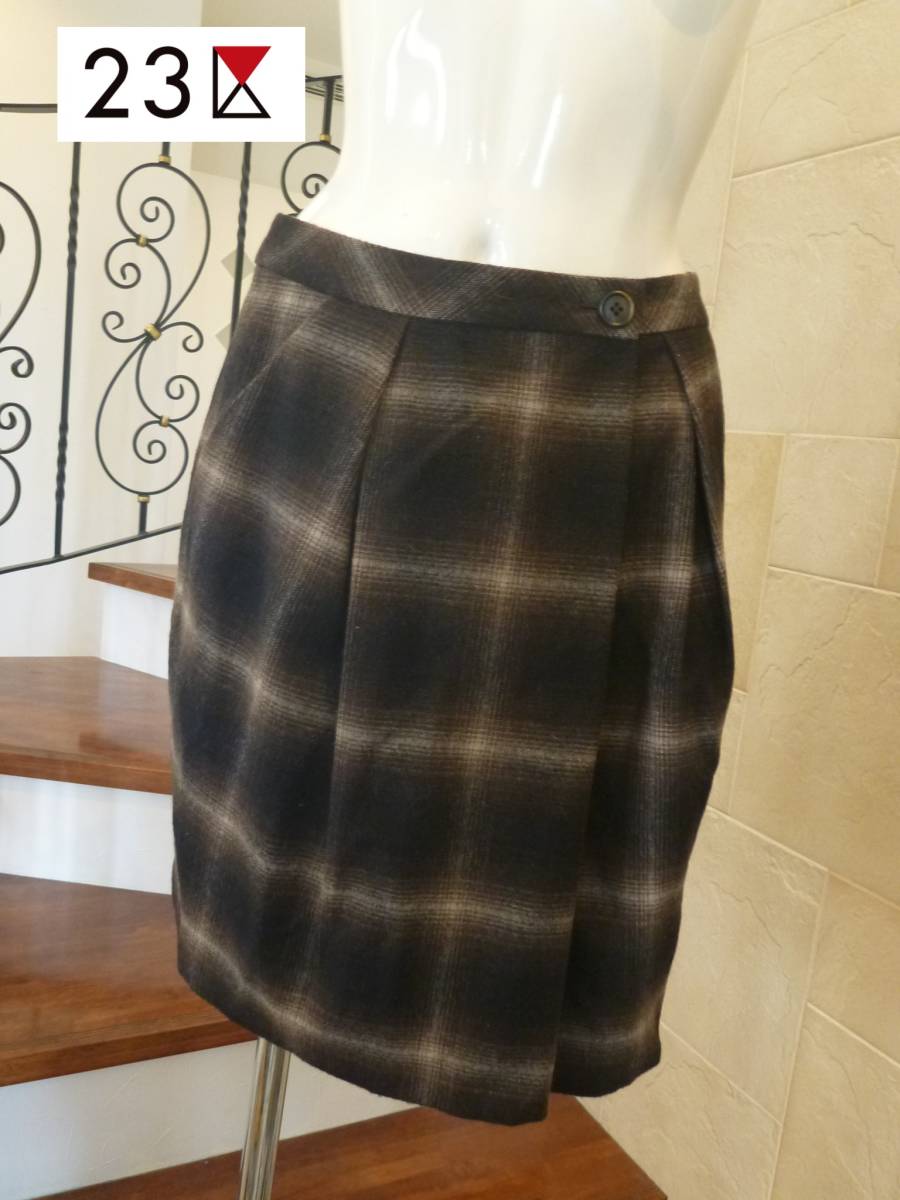 1.9万 超美品 23区 ★オンワード樫山 黒×茶 チェック柄 スカート 36 S相当拍卖