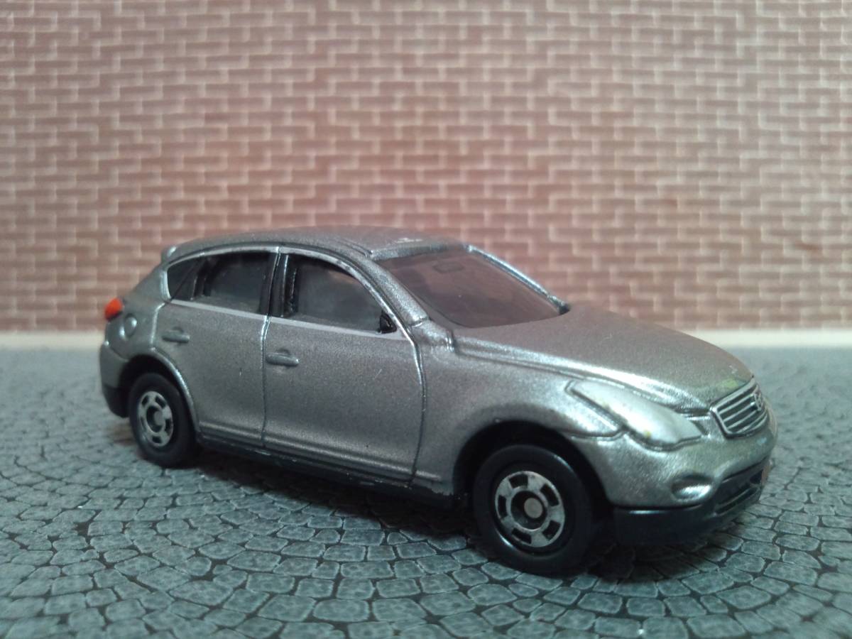 〇【中古品】 1/62 NISSAN SKYLINE CROSSOVER ①拍卖