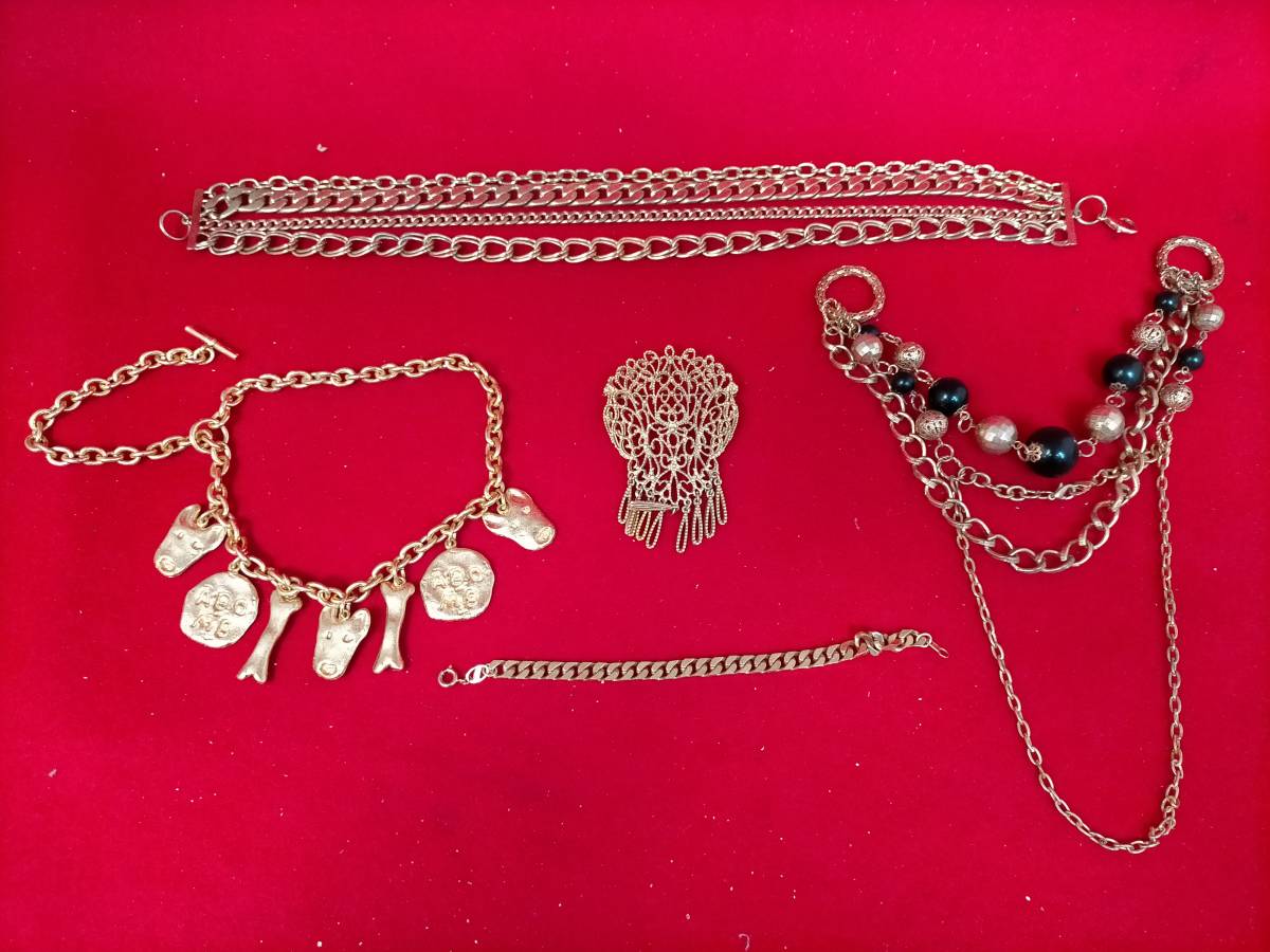 ゴールドカラー系 キラキラ等 お洒落なネックレス ブレスレット・拍卖