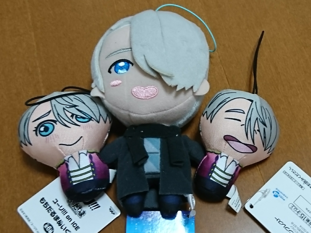 即決あり ユーリ!!! on ICE もちだるまぬいぐるみ ぬいぐるみ ヴィクトル ニキフォロフ 三種セット拍卖