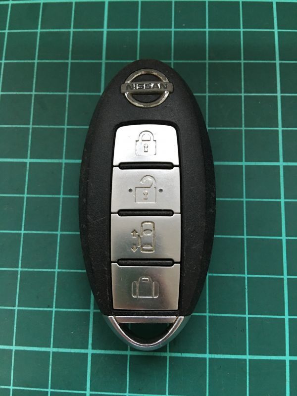 NI 3324日産 スズキ 純正 スマートキー 4B スライドドア セレナ C26 エルグランド E52 ラフェスタ ランディ等 キーレス トランク拍卖