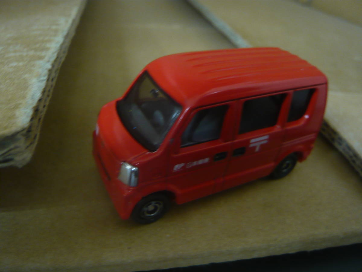 【中古品】トミカ スズキ エブリィ 郵便車 NO.68 赤 1/57 ベトナム製拍卖