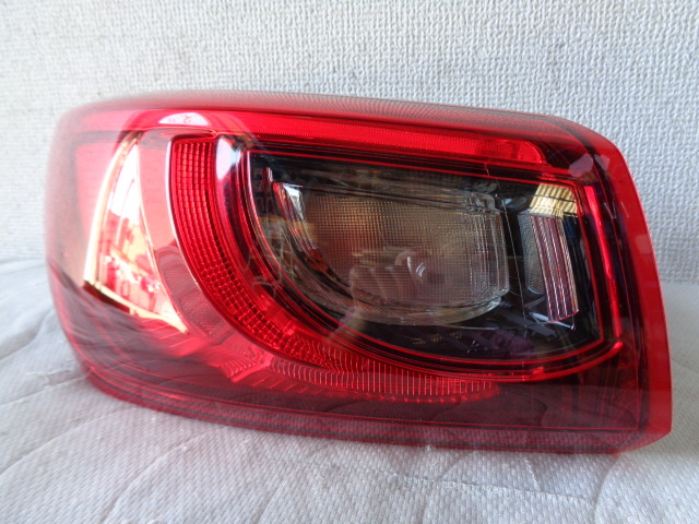 ⑩ CX-3 テールランプ左 DK5FW STANLEY W2730拍卖
