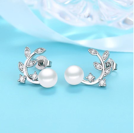 女性用ビーズ付きスターリングシルバーピアス拍卖