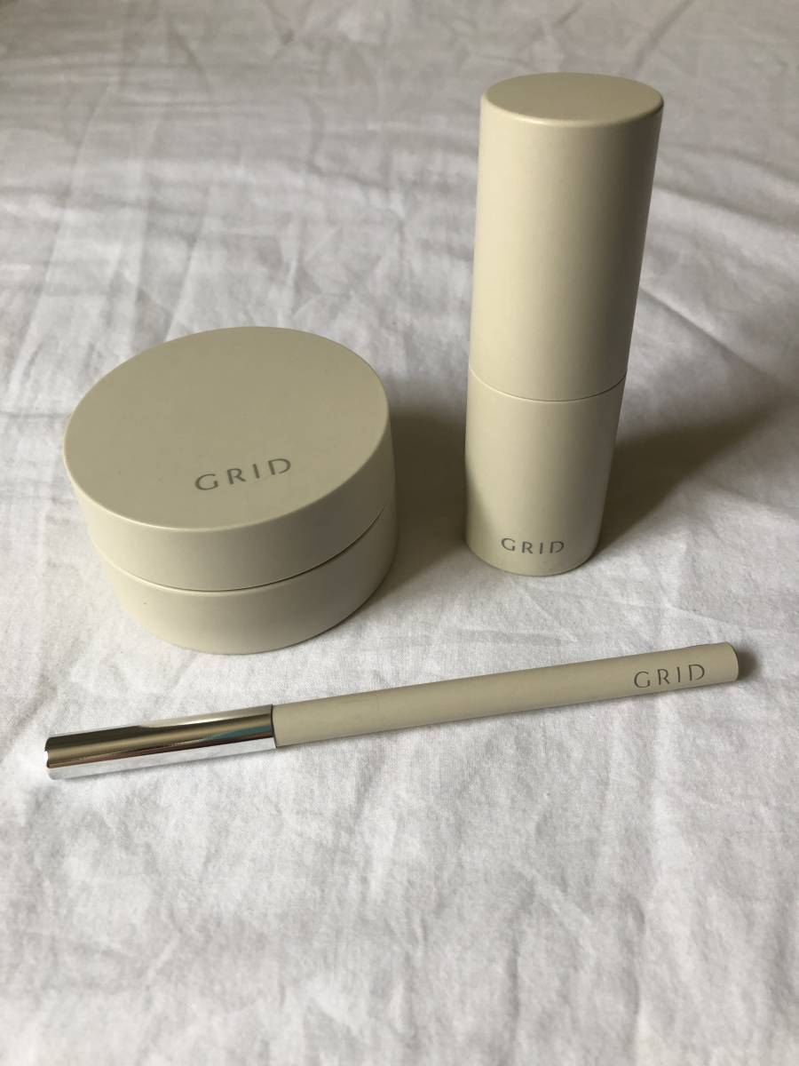 ほぼ新品 GRID3点セット ベース フェイスパウダー ペンシルアイライナー 化粧下地 日焼け止め ハイライト ブルーライトカット ロンハーマン拍卖