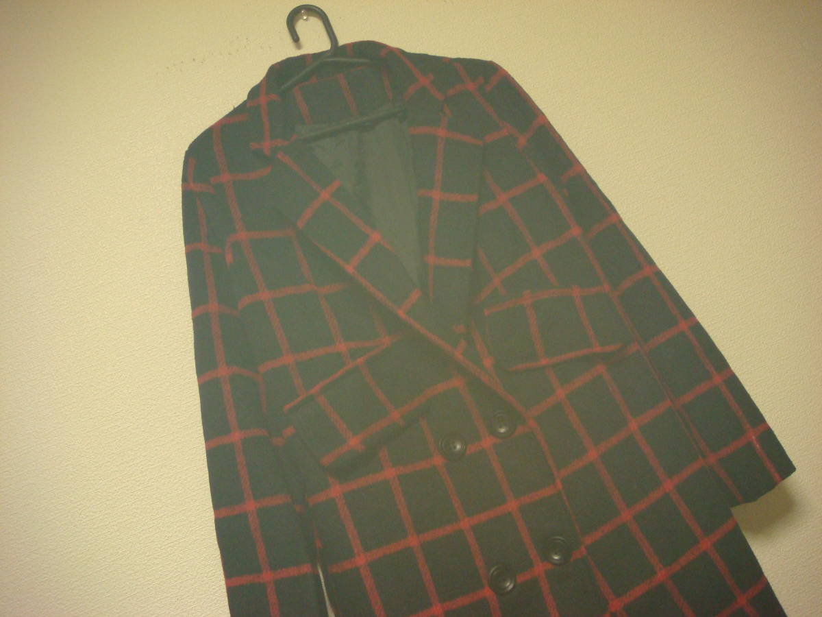 チェック柄 チェスター風 コート 黒×赤 タグ付き未使用 新品拍卖