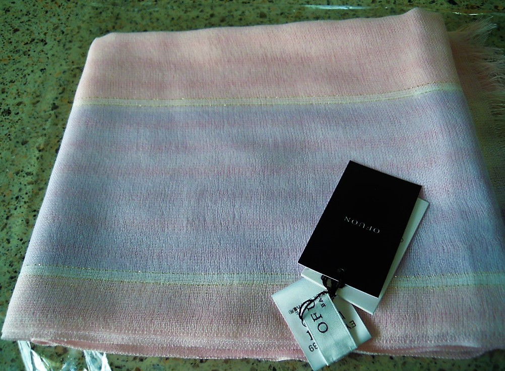 新品 ストライプ柄 ストール(OFUON) 即決拍卖