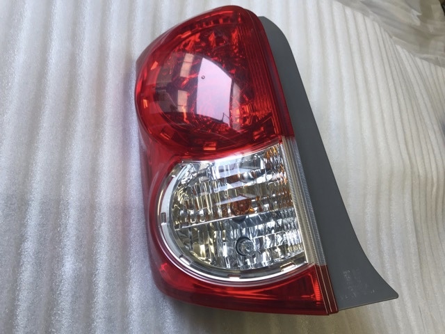 トヨタ カローラルミオン NZE151 純正 左テールランプ STANLEY 12-541 ZRE154拍卖