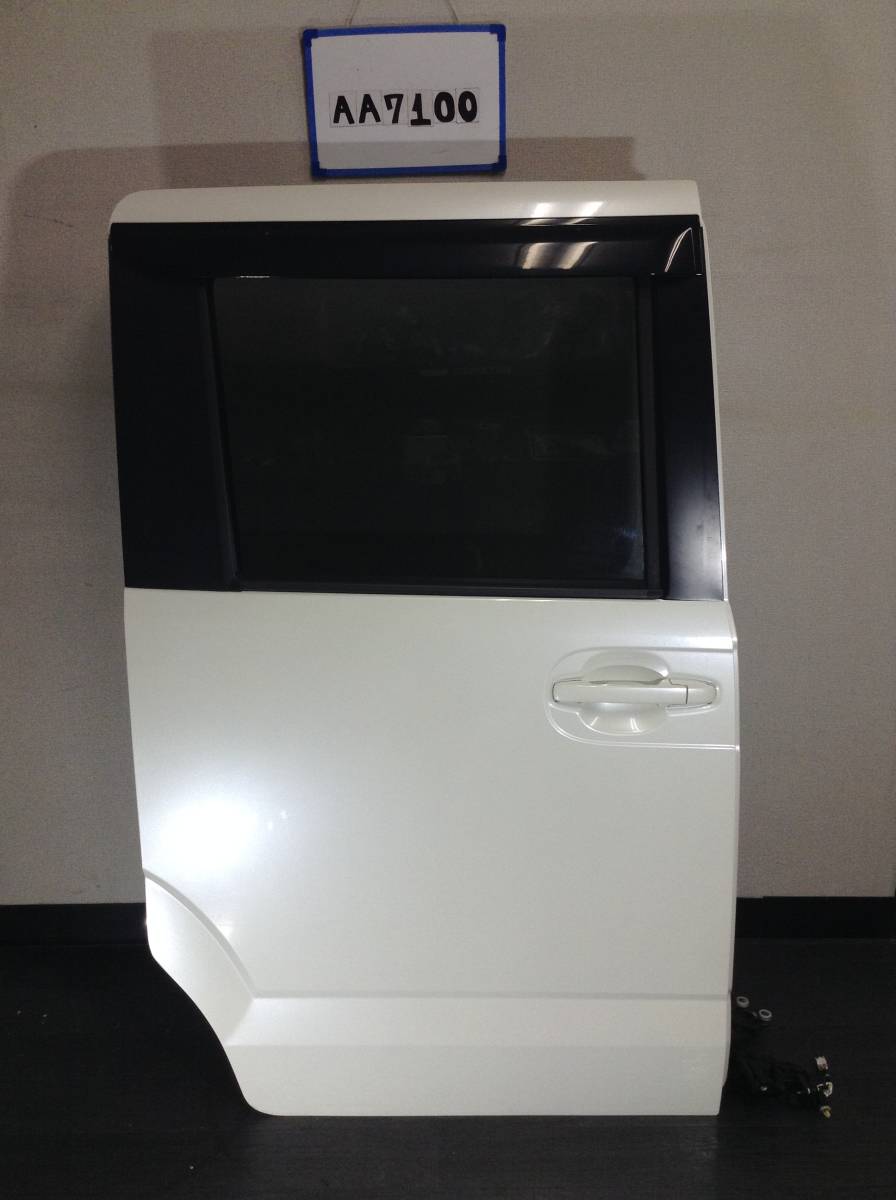 ★★★AA7100★★ JF1 ホンダ N-BOX 右 リアドア サイドドア リア ドア 拍卖