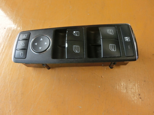 Cクラス ウィンド スイッチ 右 平成22年 DBA-204041 フロント 運転席 パワー A2128208310C200コンプレッサー 7.3万km W204 拍卖