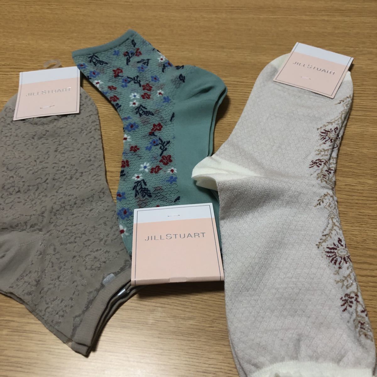 ジルスチュアート ソックス 3足セット 新品 ①拍卖