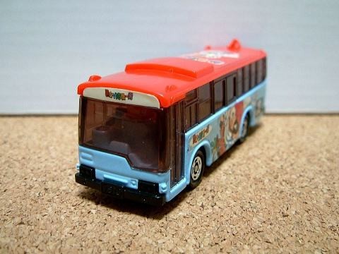 トミカ トミー 黒ひげ危機一髪バス メモリアルキャラクター バスコレクション拍卖