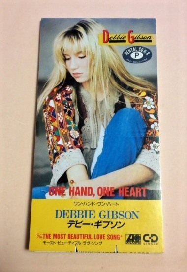 8cmCD デビーギブソン(Debbie Gibson) 「One Hand, One Heart/The Most Beautiful Love Song」 レンタル落ち拍卖