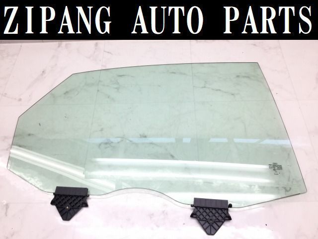 AU037 4E S8 5.2 クワトロ 右リア ドア ガラス ◆合わせガラス ★程度まあまあ ◎ ★即決★拍卖