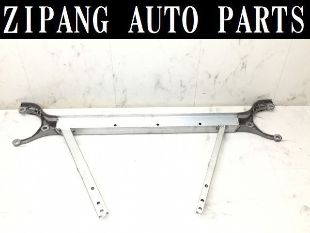 AU037 4E S8 5.2 クワトロ フロント アッパー クロス メンバー ストラットバー ◆4E2 805 465 ★曲がり無し ○ ★即決★拍卖