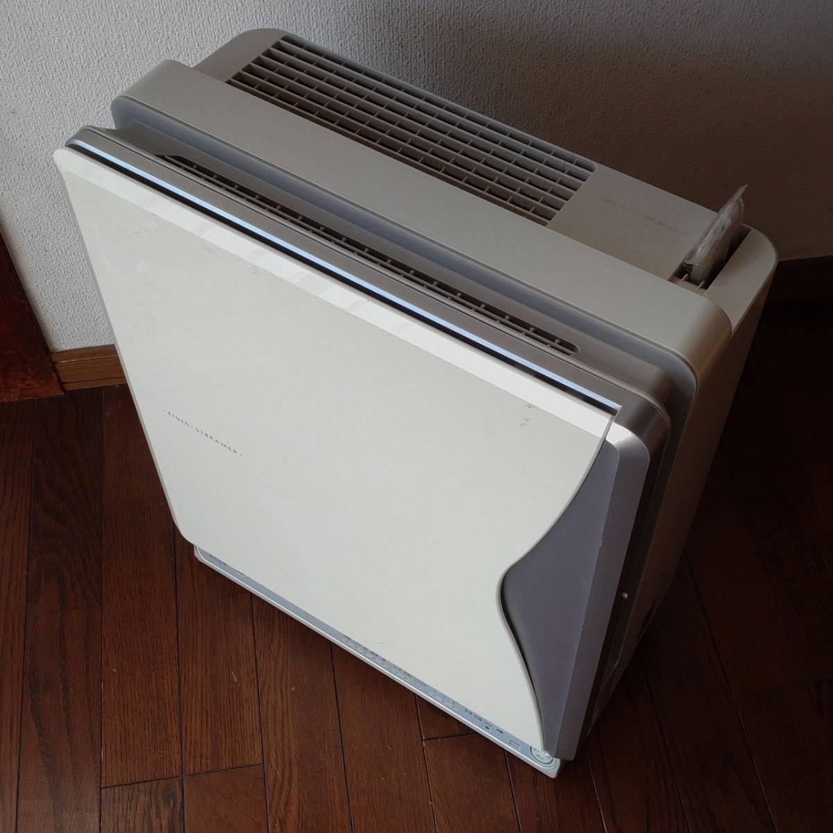 ジャンク品 空気清浄機 2005年製 屋内用 ACM75F-W 【2877】拍卖